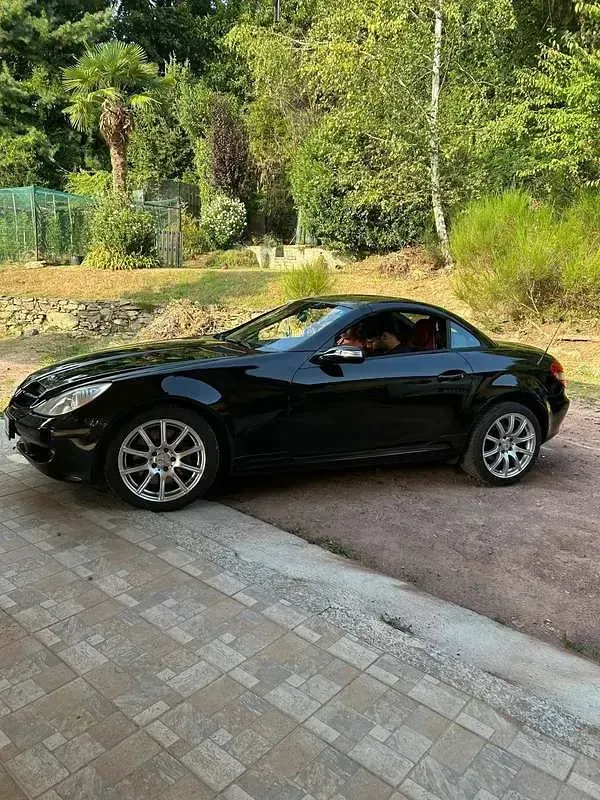 Usata Mercedes SLK350 272 CV (200 kW) 2004 Nero Cabrio
