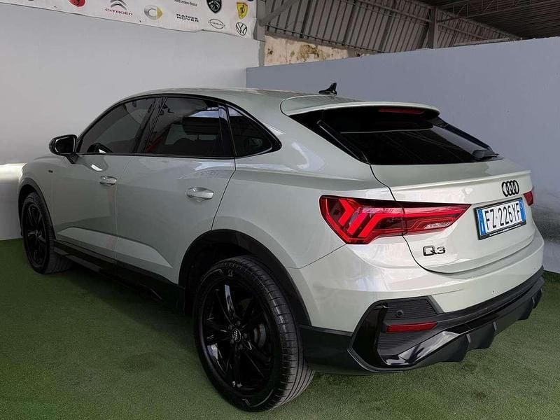 Usata Audi Q3 Sportback S-Line 150 CV (110 kW) 2020 Argento SUV