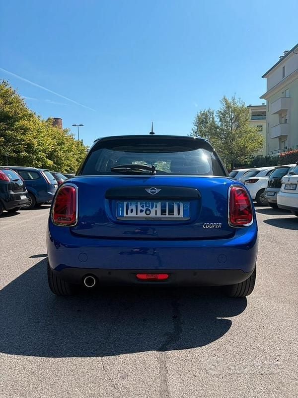 Usata Mini Cooper 136 CV (100 kW) 2019 Blu/azzurro Utilitaria
