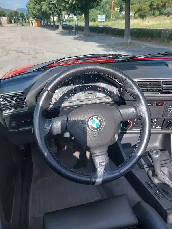 Usata BMW 320 Cabriolet 129 CV (94 kW) 1990 Cabrio