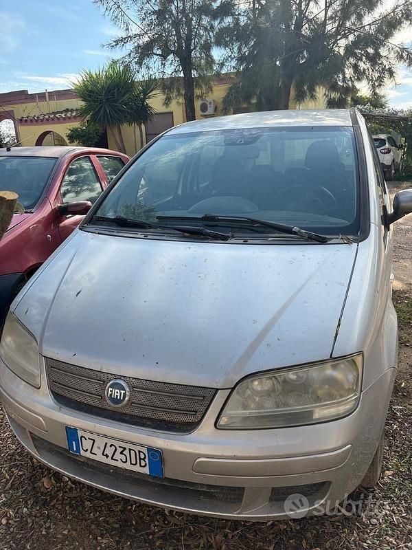 Usata Fiat Idea 2006 Grigio Monovolume