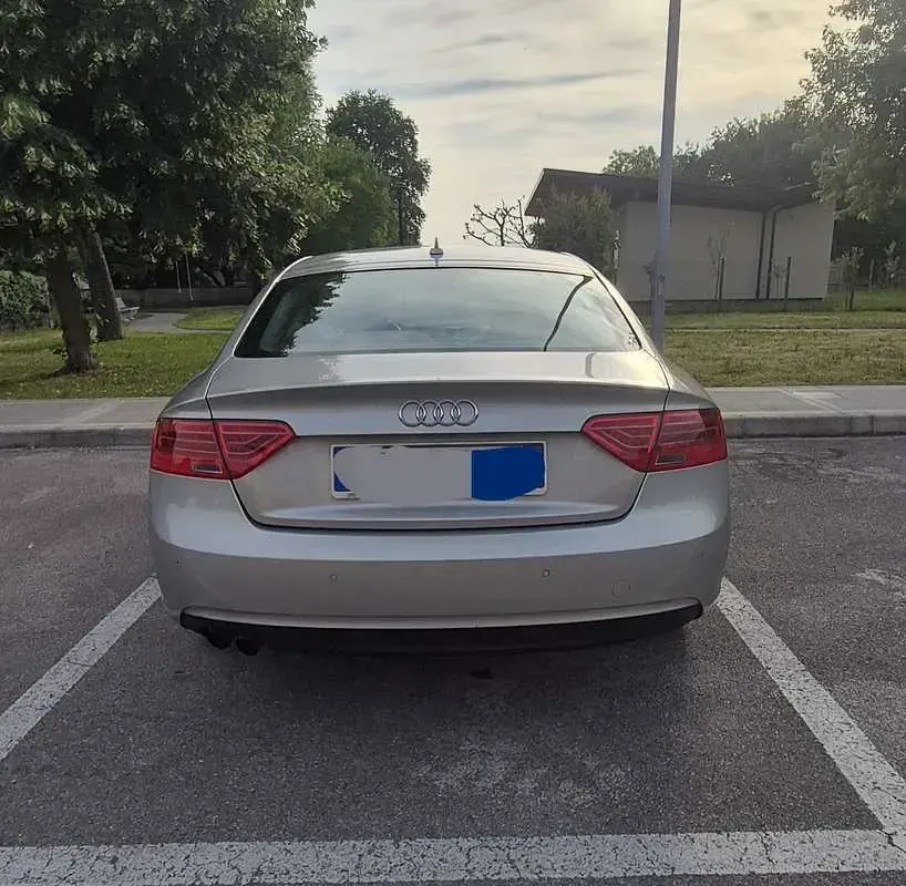 Usata Audi A5 Sportback Advanced Plus 177 CV (130 kW) 2013 Grigio Utilitaria