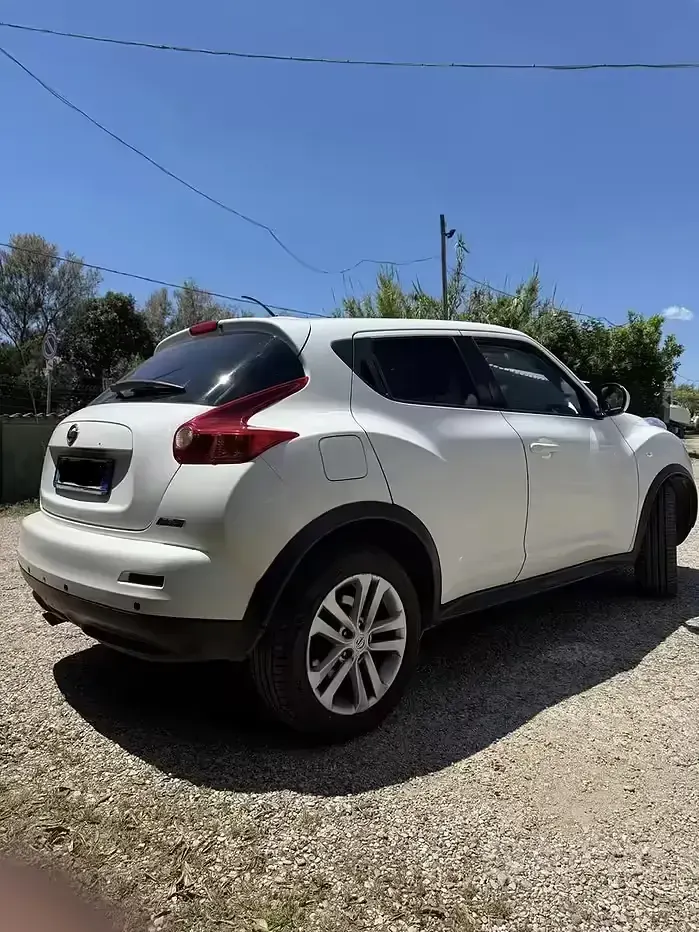 Usata Nissan Juke 110 CV (80 kW) 2011 Bianco SUV