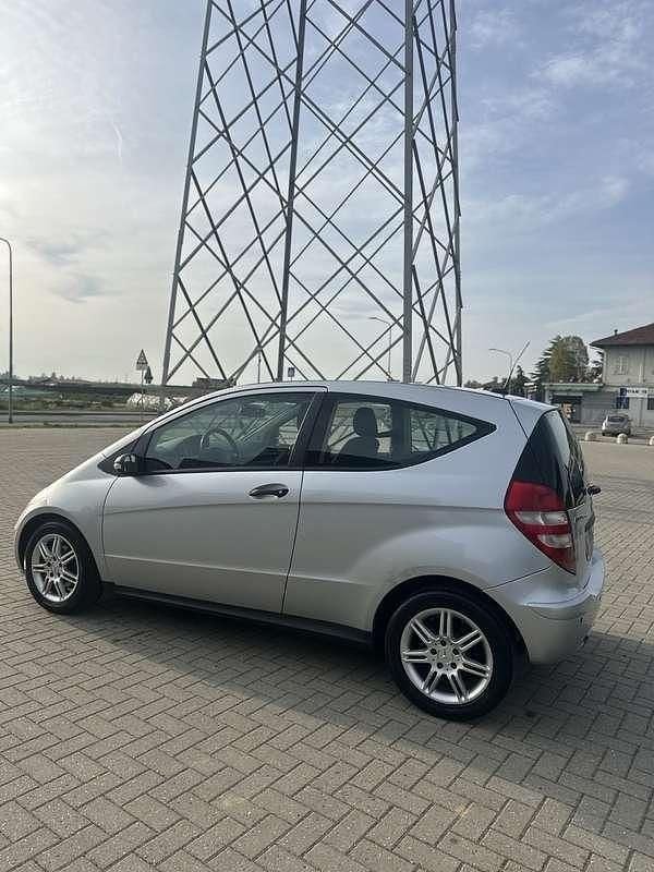 Usata Mercedes A160 Elegance 82 CV (60 kW) 2006 Coupé