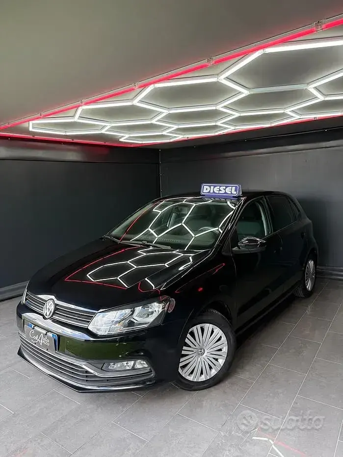 Usata VW Polo 75 CV (55 kW) 2015 Nero Berlina