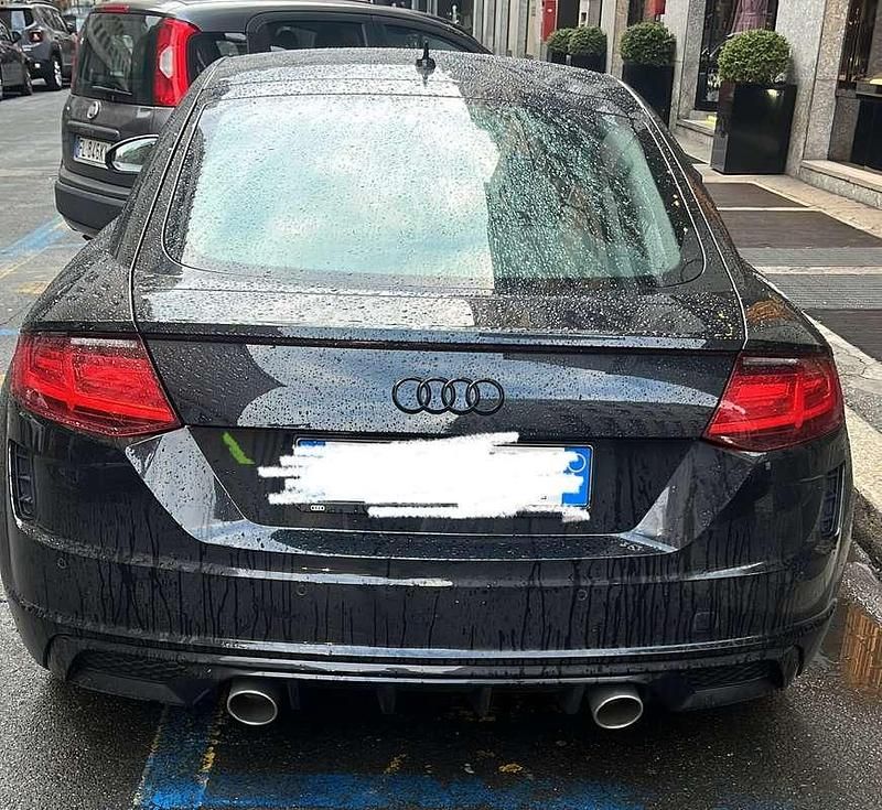 Usata Audi TT Ambiente 197 CV (144 kW) 2022 Coupé