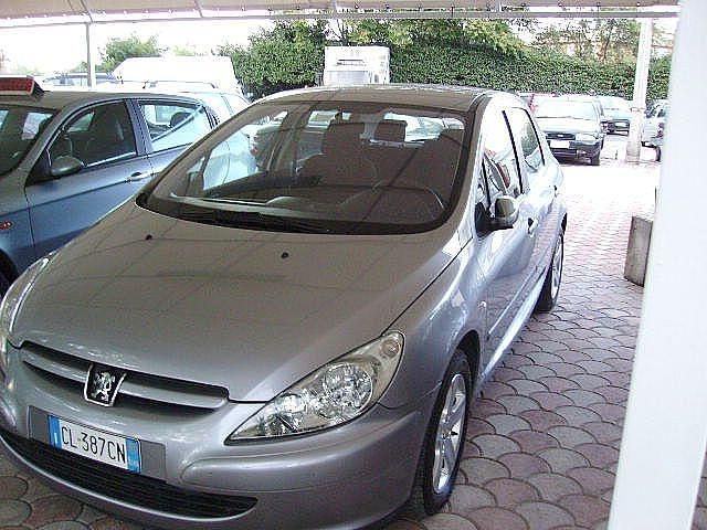Usata Peugeot 307 2003 Argento