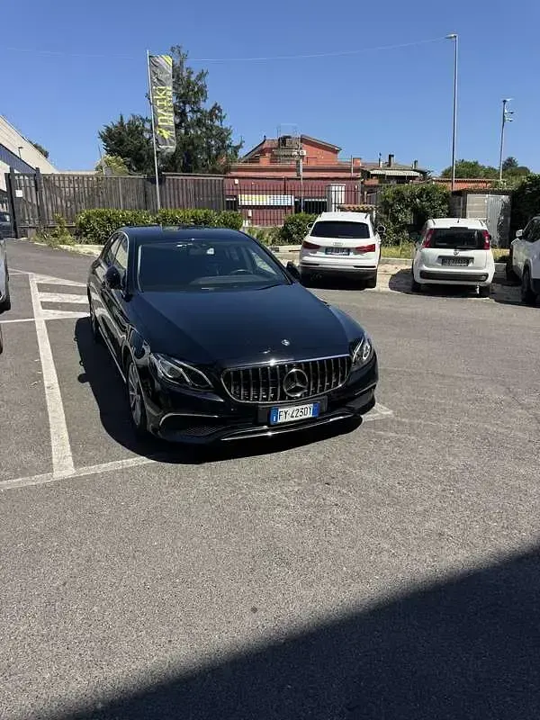 Usata Mercedes E220 194 CV (142 kW) 2019 Berlina