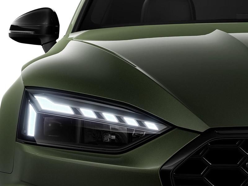 Usata Audi A5 Sportback S-Line 204 CV (150 kW) 2025 Verde distretto metallizzato Utilitaria