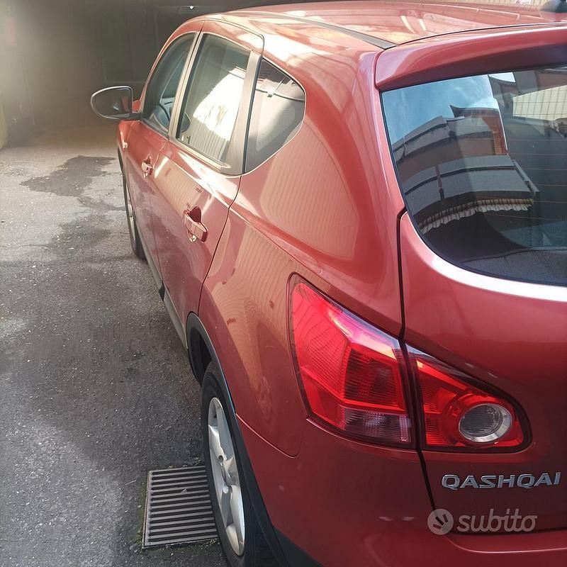 Usata Nissan Qashqai 2008 Rosso SUV