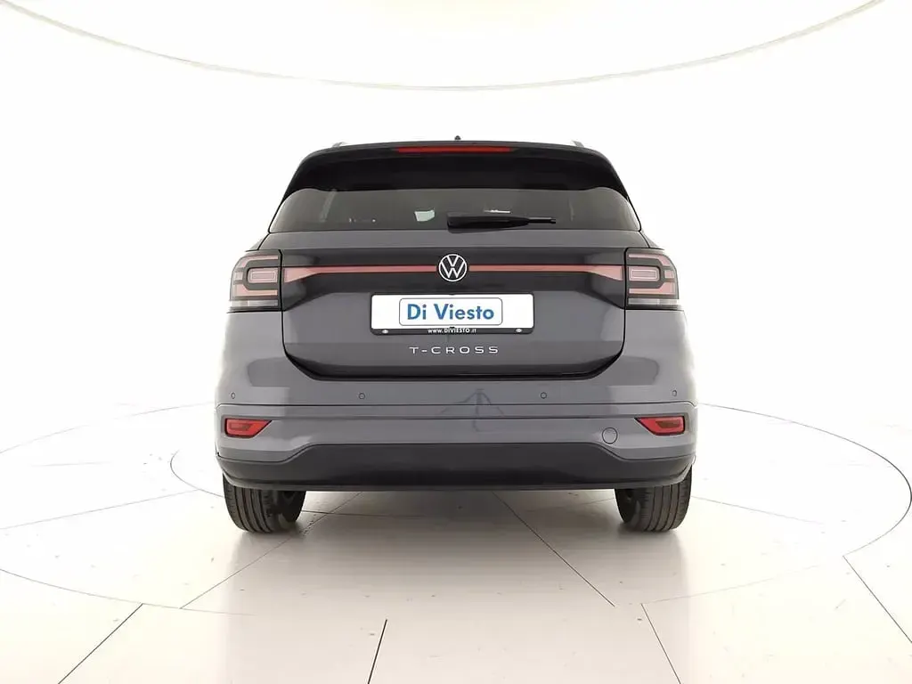 Usata VW T-Cross Sportline 110 CV (80 kW) 2022 Smoky grey metallizzato SUV