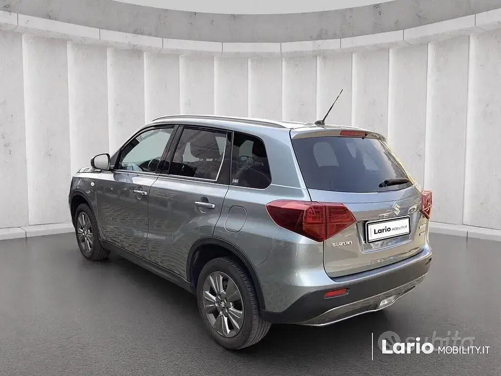 Usata Suzuki Vitara Cool 129 CV (94 kW) 2021 Grigio SUV