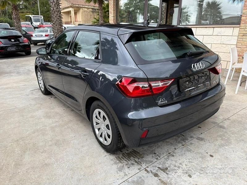 Usata Audi A1 95 CV (69 kW) 2021 Grigio SUV