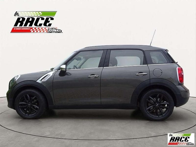 Usata Mini Cooper Countryman 90 CV (66 kW) 2013 Marrone SUV