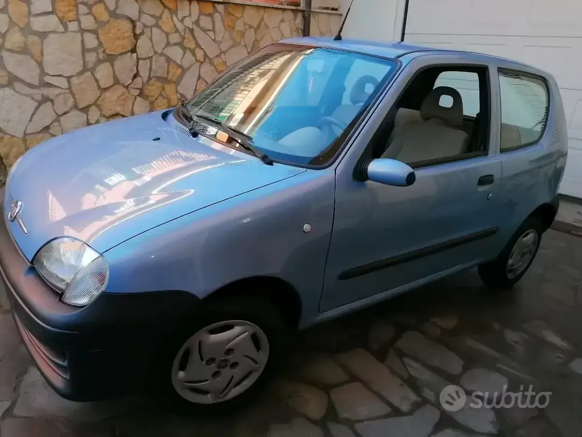 Usata Fiat 600 54 CV (39 kW) 2010 Utilitaria