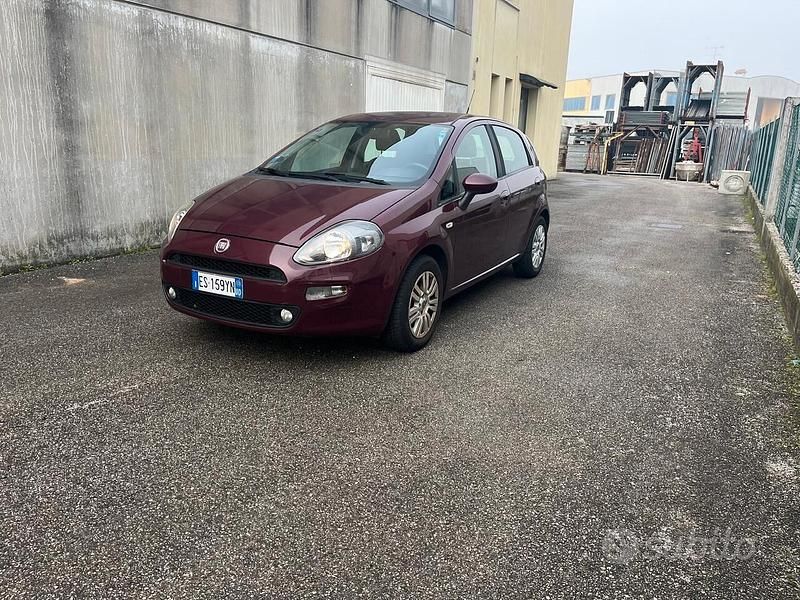 Usata Fiat Punto Lounge 2014 Rosso Utilitaria
