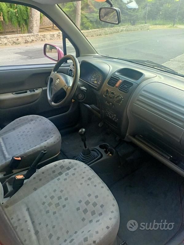 Usata Opel Agila 75 CV (55 kW) 2001 Utilitaria