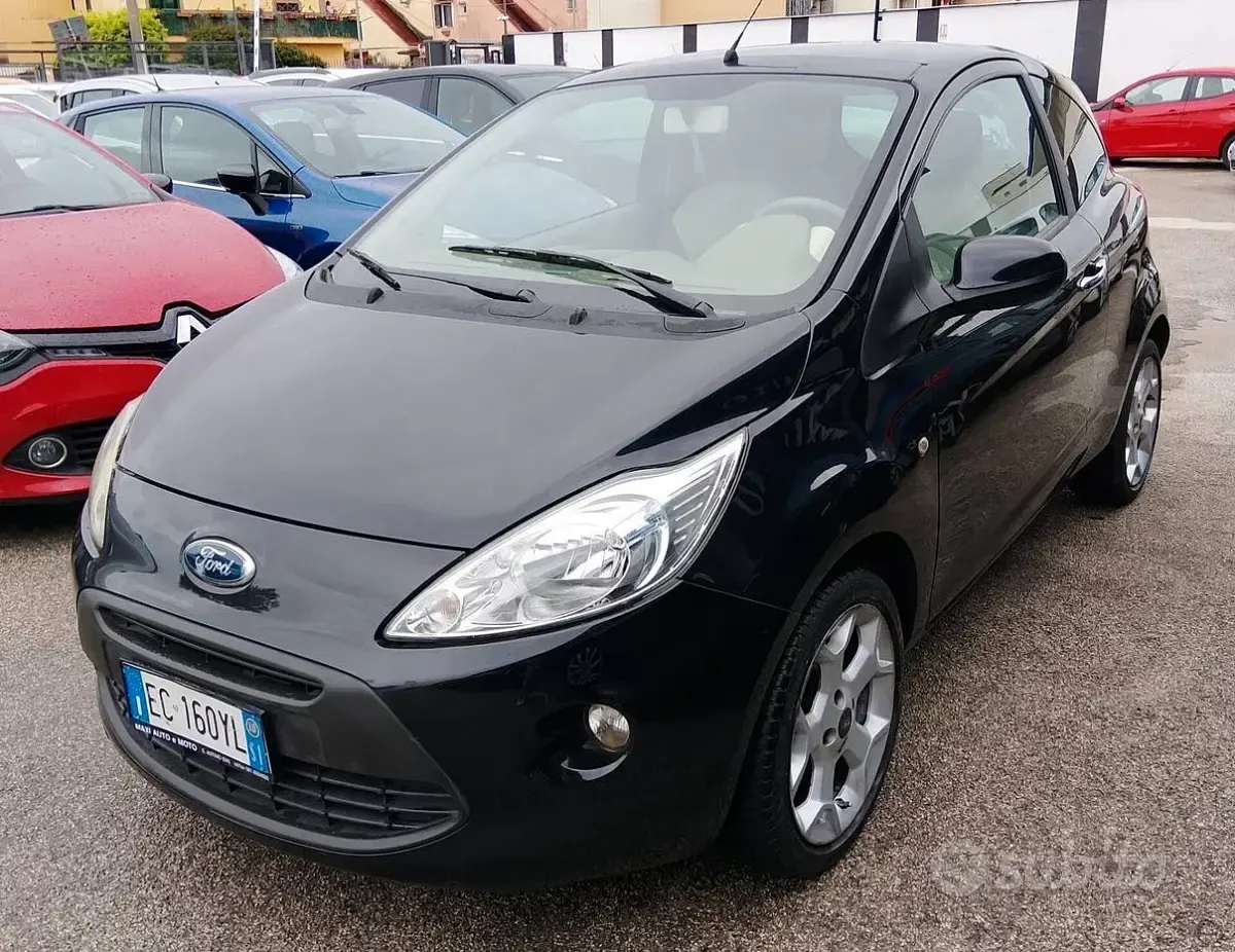 Usata Ford Ka Titanium 69 CV (50 kW) 2010 Nero Utilitaria