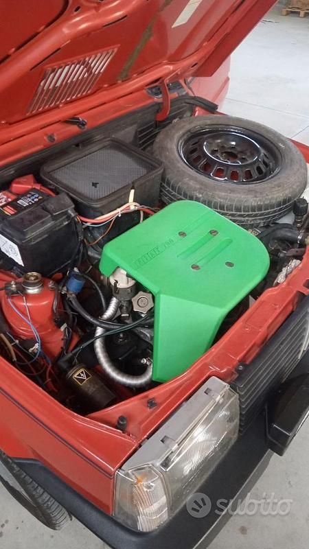 Usata Fiat Panda 34 CV (25 kW) 1990 Rosso Utilitaria