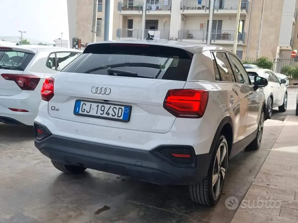 Usata Audi Q2 Business 150 CV (110 kW) 2022 Bianco SUV