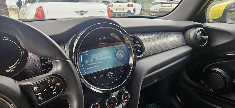 Usata Mini Cooper SE 75 kW (102 CV) 2022 Grigio Utilitaria