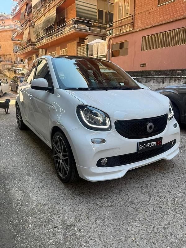 Usata Smart ForFour Brabus 109 CV (80 kW) 2018 Bianco Utilitaria
