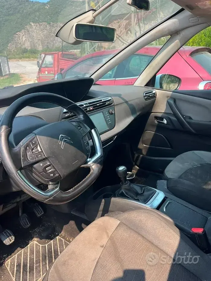 Usata Citroën Grand C4 Picasso Seduction 115 CV (84 kW) 2015 Bianco Monovolume