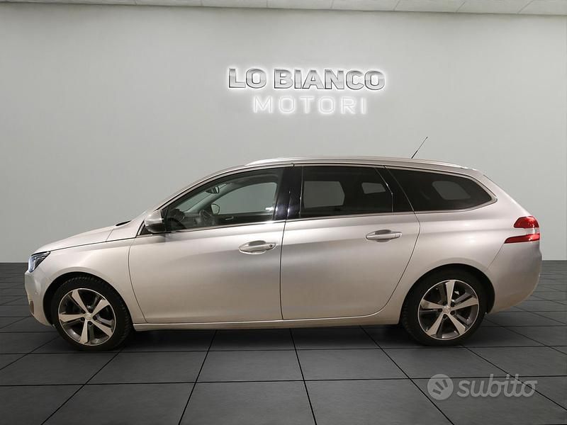 Usata Peugeot 308 SW Allure 131 CV (96 kW) 2016 Grigio Station wagon