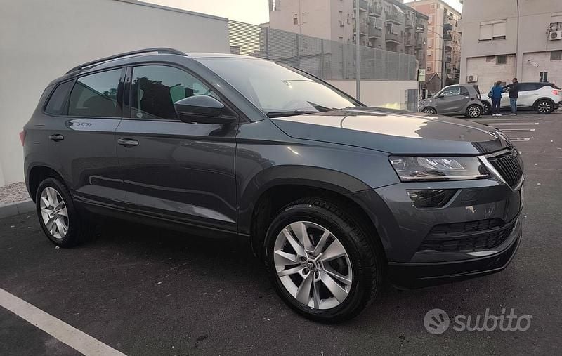 Usata Skoda Karoq Executive 150 CV (110 kW) 2021 Grigio SUV