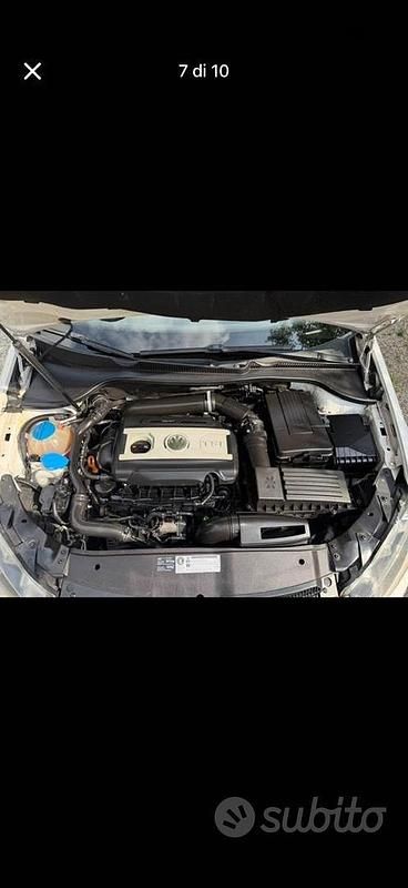 Usata VW Golf VI GTI 210 CV (154 kW) 2009 Bianco Utilitaria