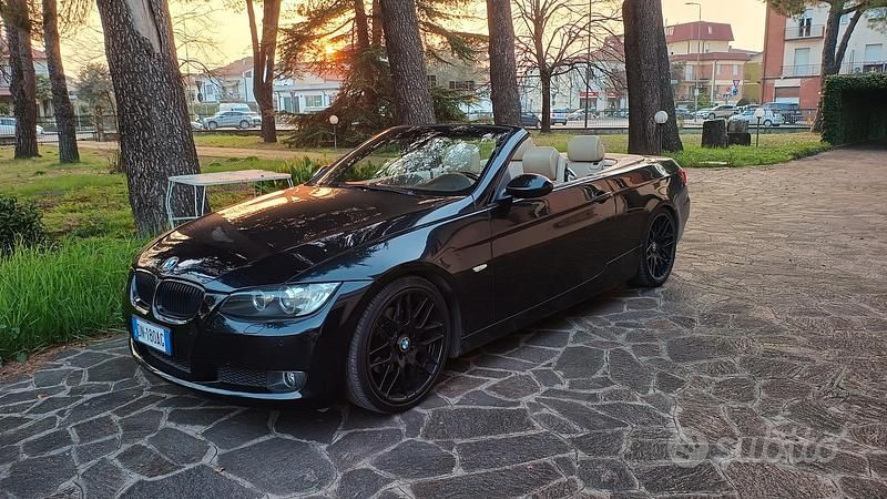 Usata BMW 320 Cabriolet 170 CV (125 kW) 2008 Nero Cabrio