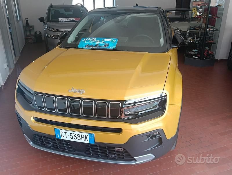 Usata Jeep Avenger Summit 100 CV (73 kW) 2024 Giallo SUV