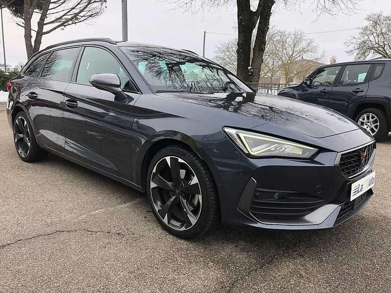 Usata Cupra Leon 150 CV (110 kW) 2023 Grigio Station wagon