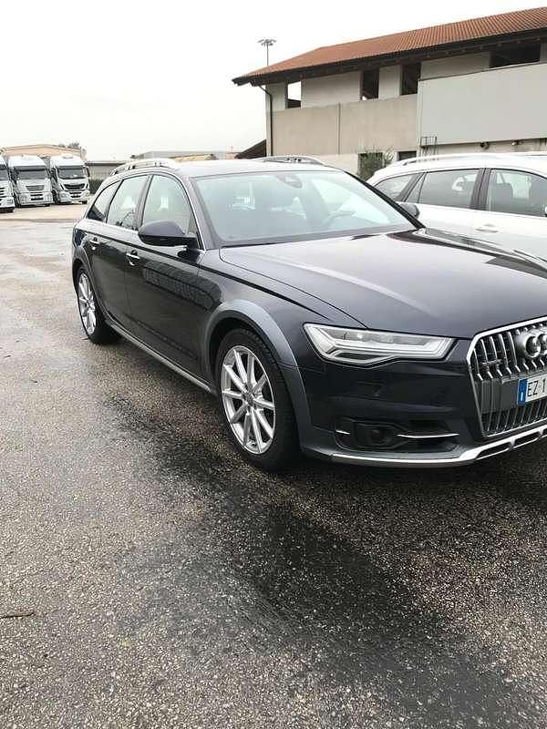 Usata Audi A6 Allroad Business 272 CV (200 kW) 2015 Station wagon