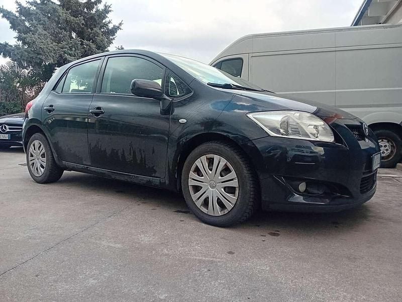 Usata Toyota Auris Sol 126 CV (92 kW) 2007 Nero Utilitaria