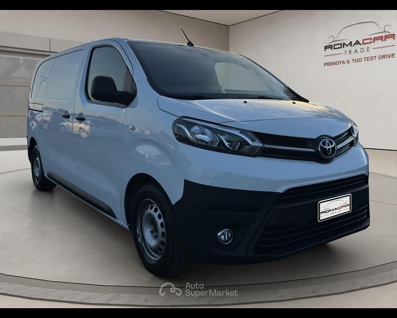 Usata Toyota Proace Comfort 120 CV (88 kW) 2021 Bianco met Monovolume
