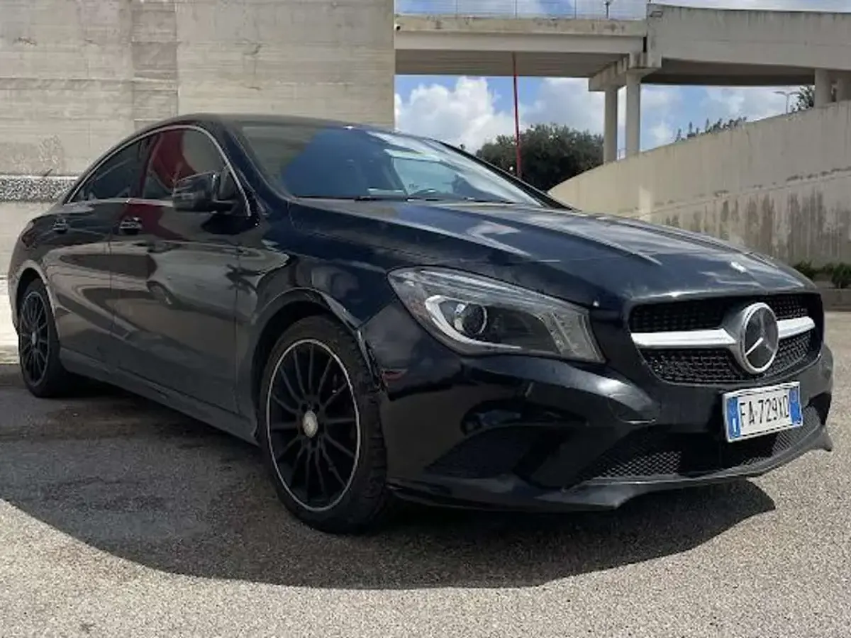 Usata Mercedes CLA200 Premium 136 CV (100 kW) 2016 Nero Coupé