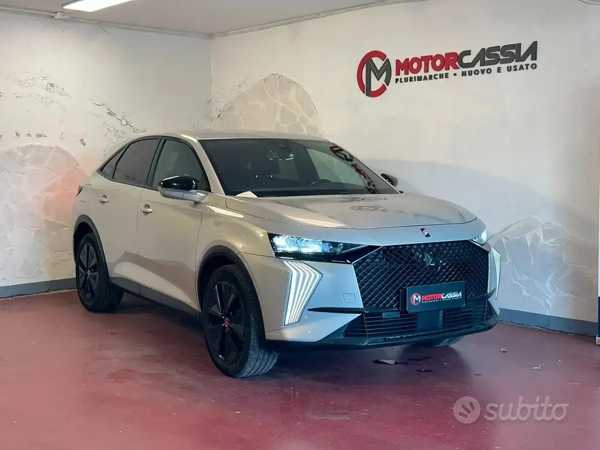 Usata DS Automobiles DS7 Crossback Opera 131 CV (96 kW) 2023 Grigio SUV