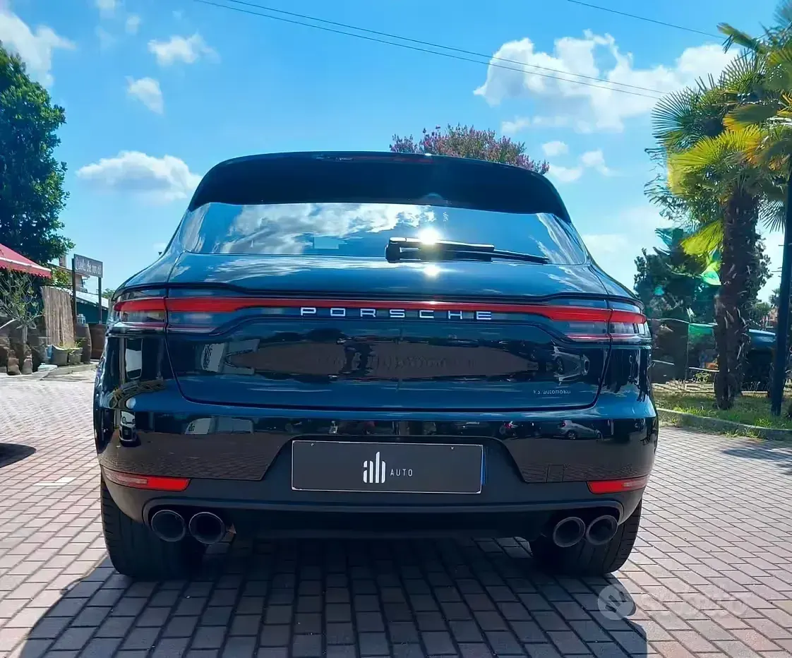 Usata Porsche Macan 245 CV (180 kW) 2021 Nero SUV