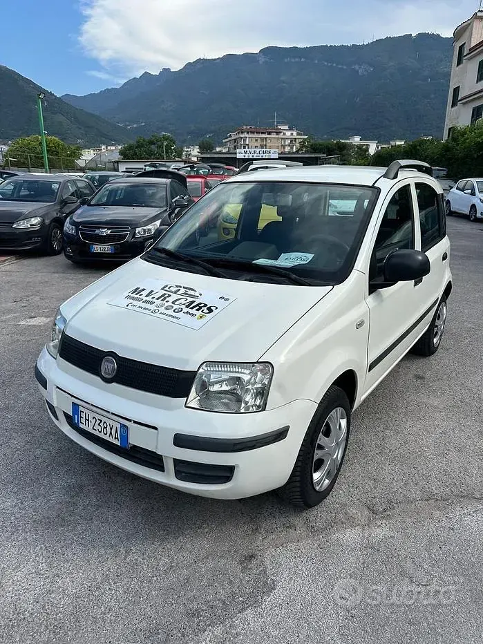 Usata Fiat Panda Active 69 CV (50 kW) 2011 Bianco Utilitaria