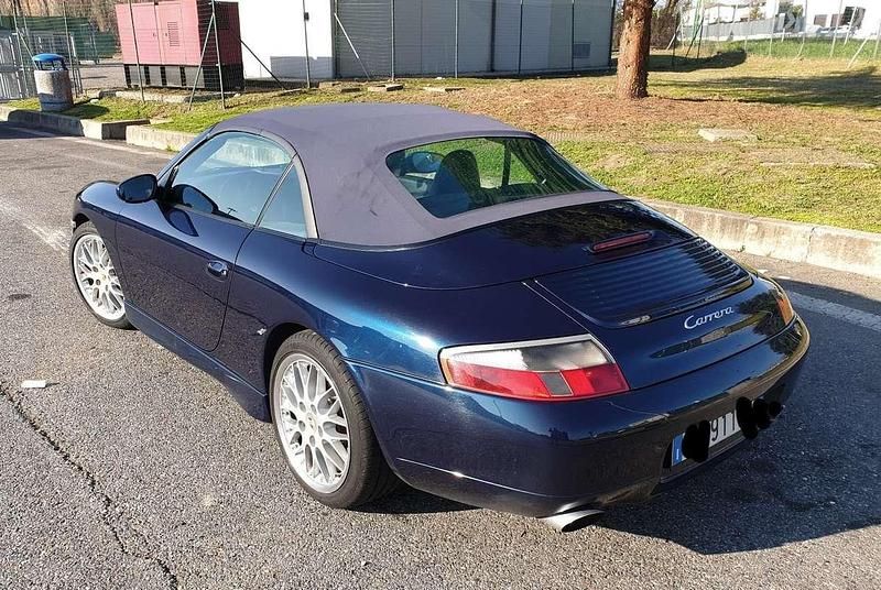 Usata Porsche 911 Carrera Cabriolet 300 CV (220 kW) 1999 Cabrio