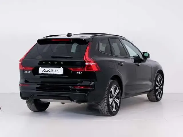 Usata Volvo XC60 Plus 257 CV (189 kW) 2025 Nero SUV