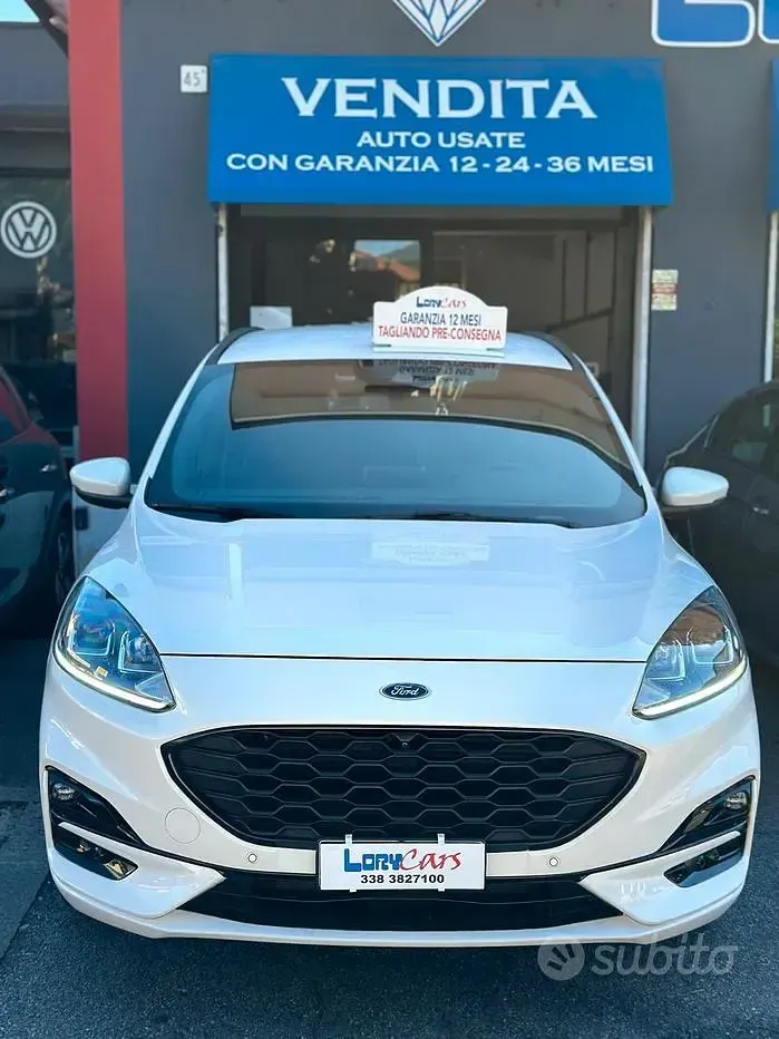 Usata Ford Kuga ST-Line 120 CV (88 kW) 2022 Bianco SUV