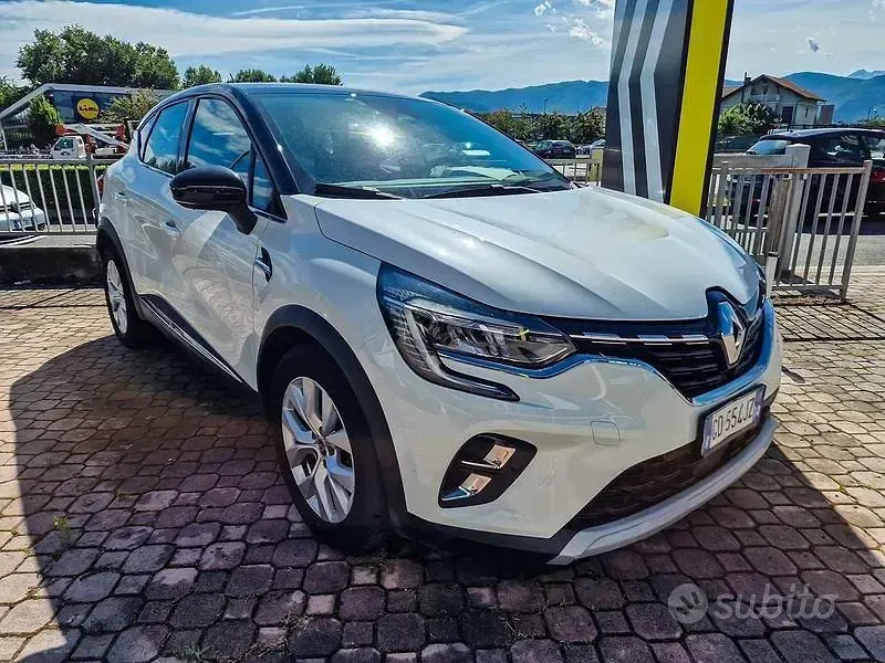 Usata Renault Captur 116 CV (85 kW) 2020 Bianco SUV