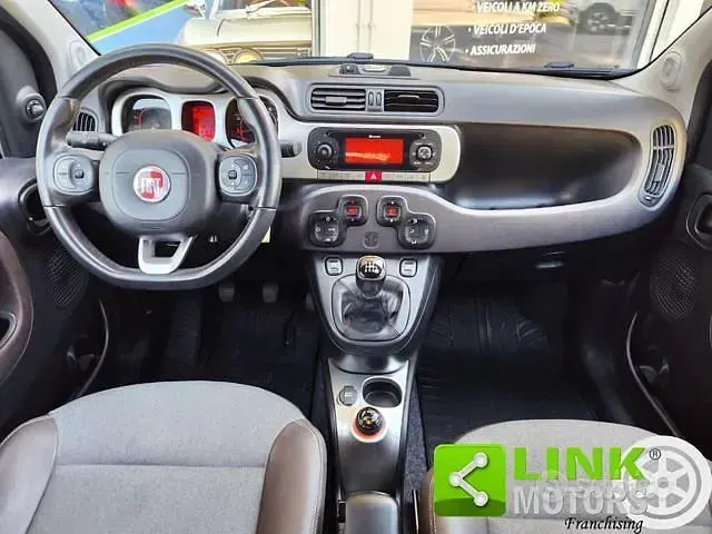 Usata Fiat Panda Cross Cross 90 CV (66 kW) 2017 Grigio Utilitaria