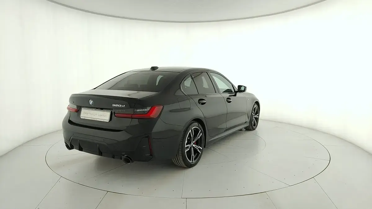 Usata BMW 320e M Sport 2025 Nero Berlina