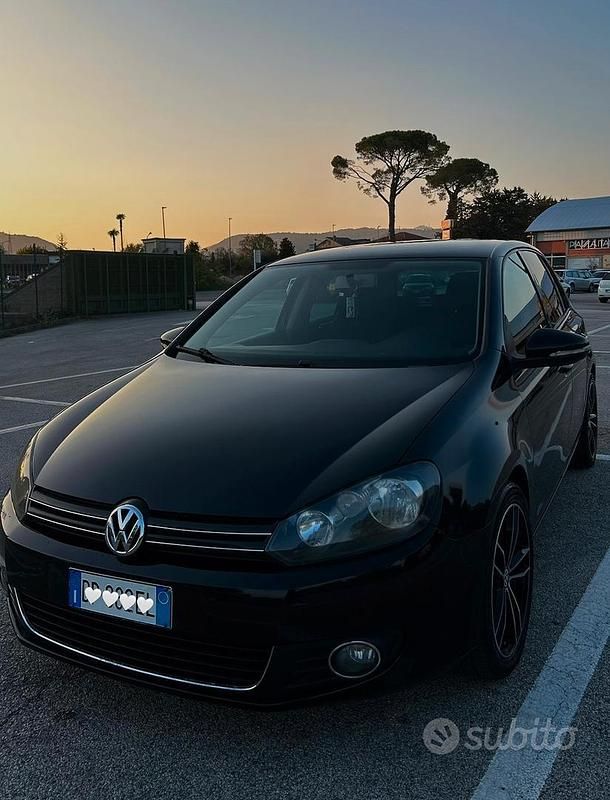 Usata VW Golf VI 110 CV (80 kW) 2011 Nero Utilitaria
