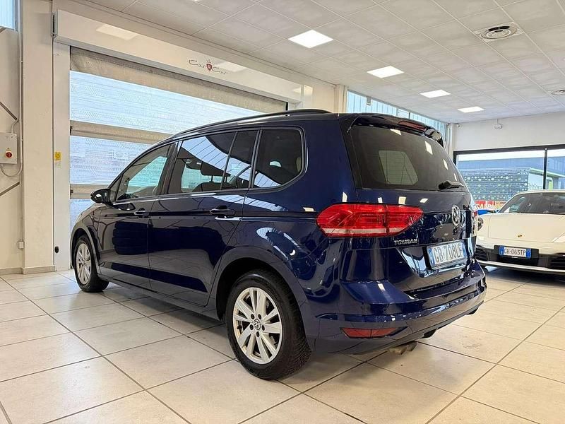 Usata VW Touran 150 CV (110 kW) 2020 Blu/azzurro Monovolume