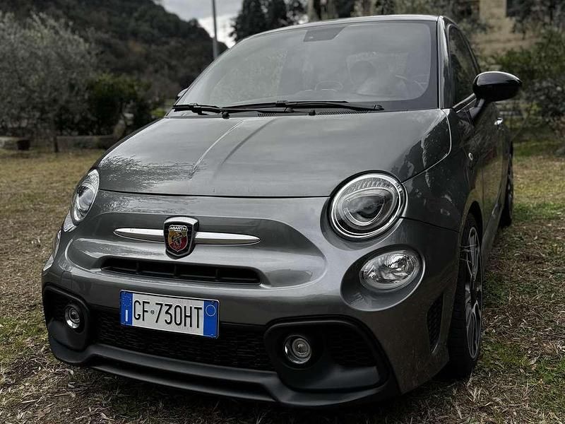 Usata Abarth 595 Turismo 165 CV (121 kW) 2021 Grigio Utilitaria