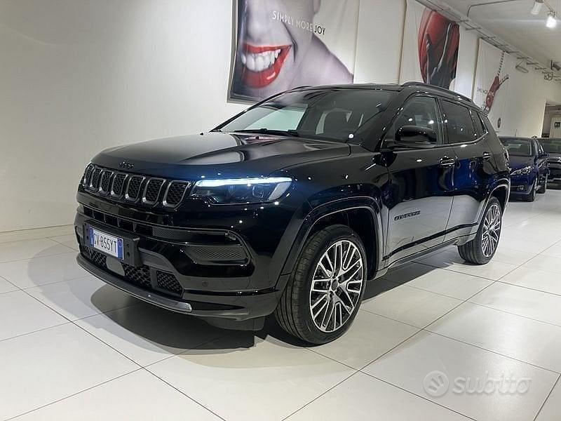 Usata Jeep Compass Summit 131 CV (96 kW) 2024 Nero SUV